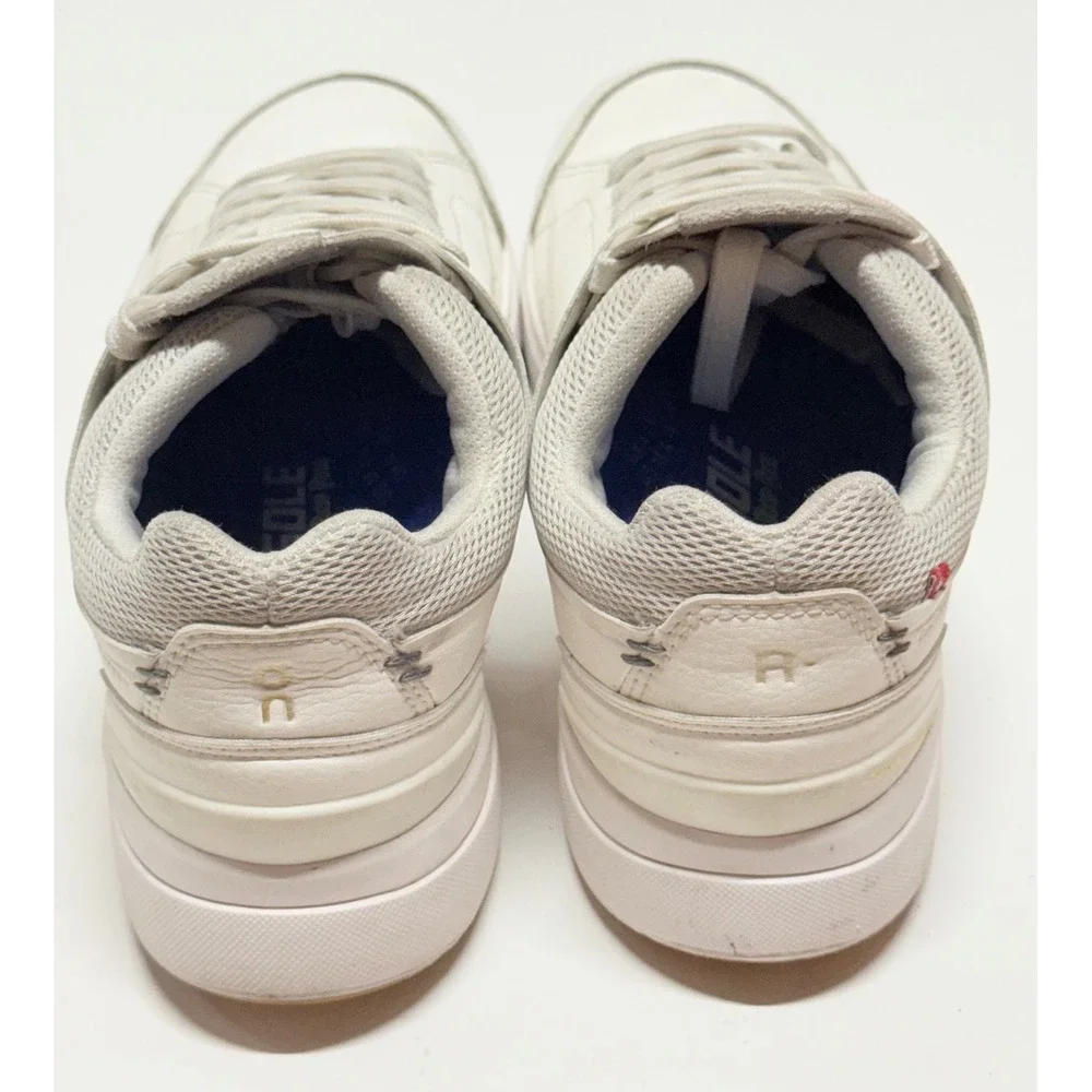 On Running The Roger Centre Court White Ivory Vegan Leather Sneakers Womens 6